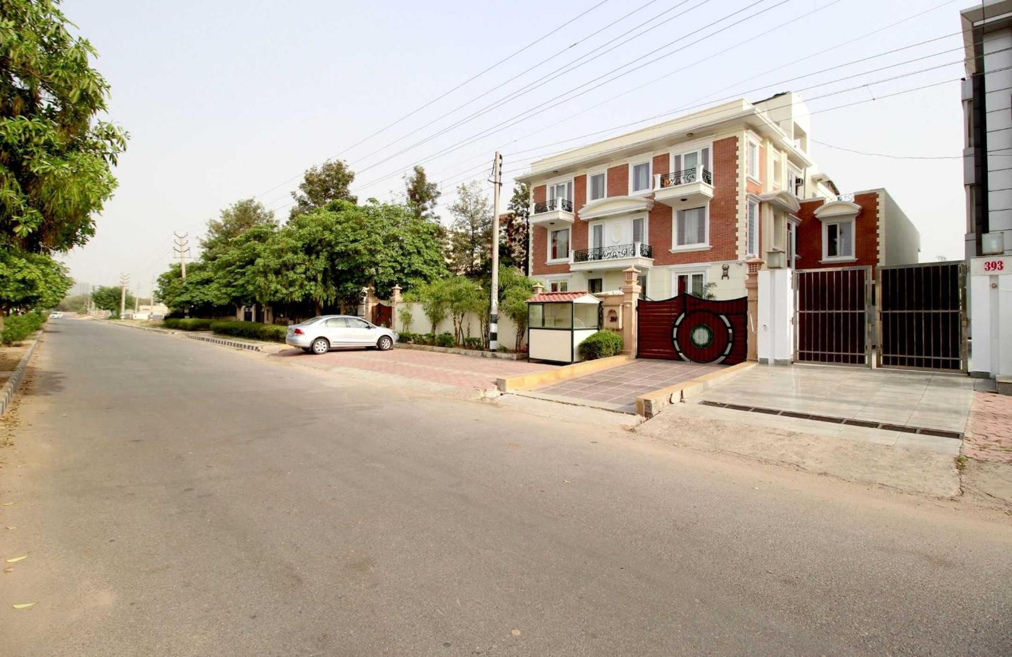 Super Collection O Sakshi Hotel Gurgaon Exterior photo