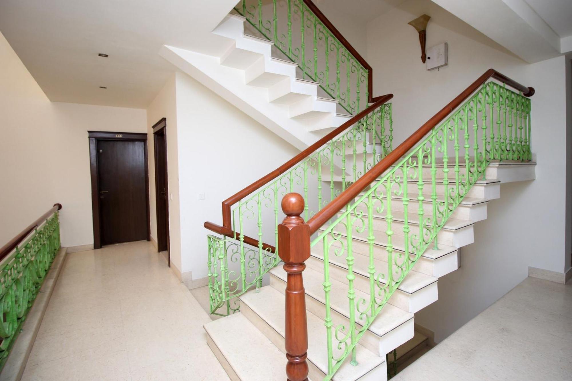 Super Collection O Sakshi Hotel Gurgaon Exterior photo